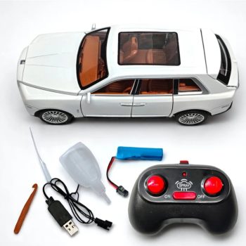 Rolls Royce RC Car, 1:22  Scale, Die Cast with Openable Doors, Lights and Smoke (White)